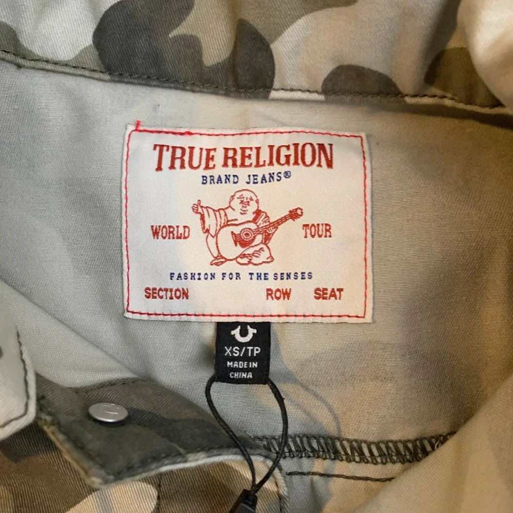 True Religion Dusty Camo SN Trucker Jacket Womens XS Green Camouflage 600733 NEW